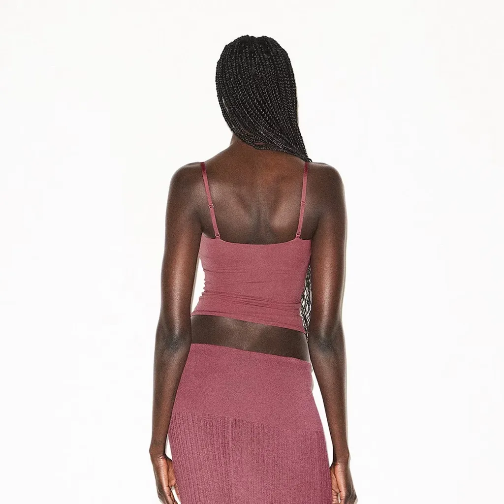 NWT Skims Fits Everybody Cami in Beet, Size Small - Image 3