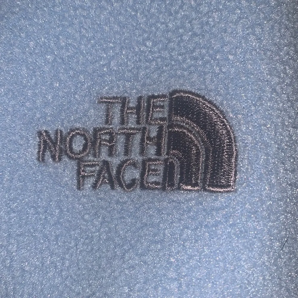 The North Face women’s zip up Polartec fleece jacket size small - Image 10