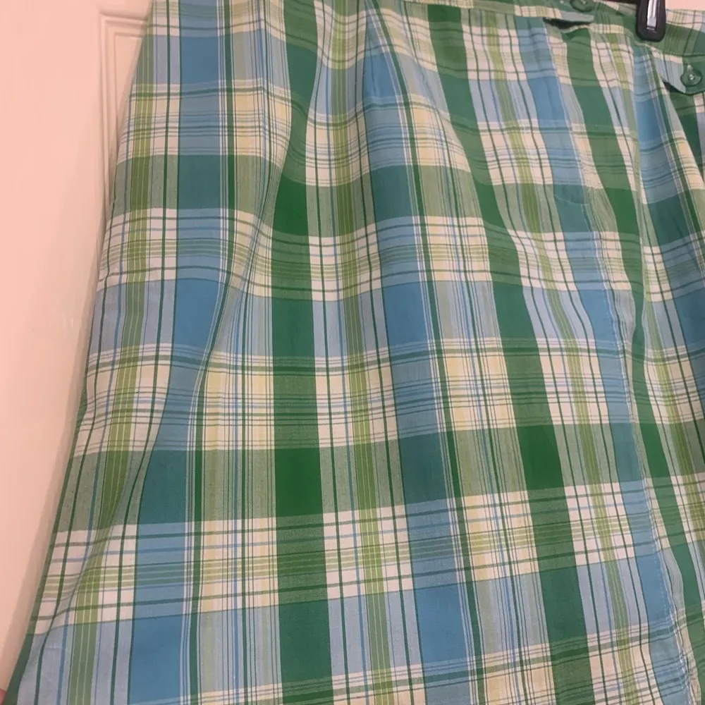 RL Richard New York Green & Teal Plaid 22W Skort Easter Summer. 1844 - Image 2