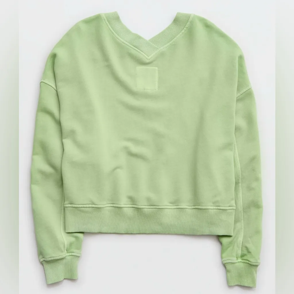 Aerie House Party oversized Cropped sweatshirt in Festive Ticket Green - Image 13