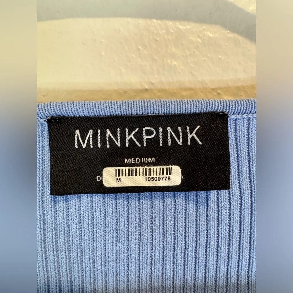 MINKPINK Women's Blue Ribbed‎ Top Size M - Image 3