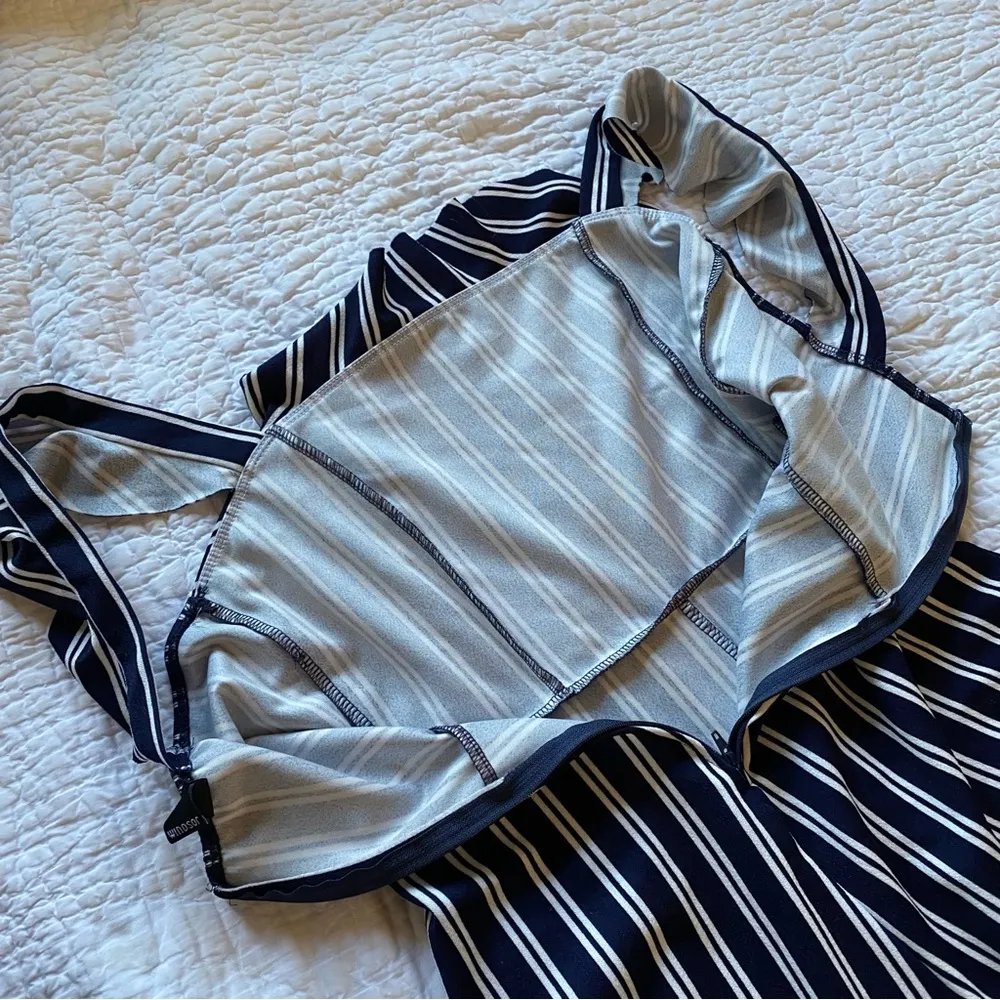 Sleeveless Ruffled Navy and White Striped Jumpsuit - Image 8