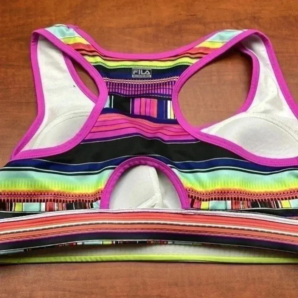 FILA  Sports bra XL - Image 10
