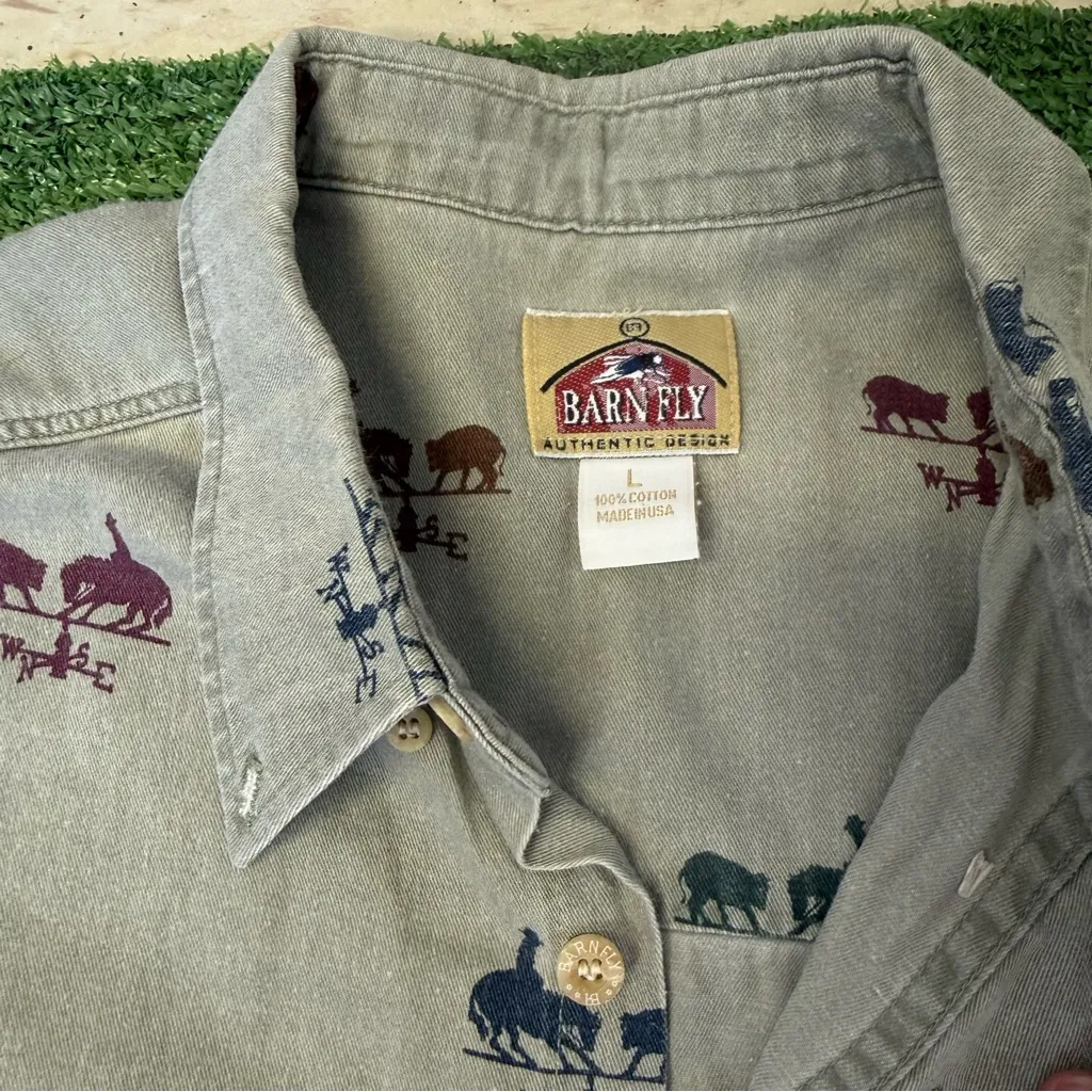 Vintage barnfly Button - Image 6