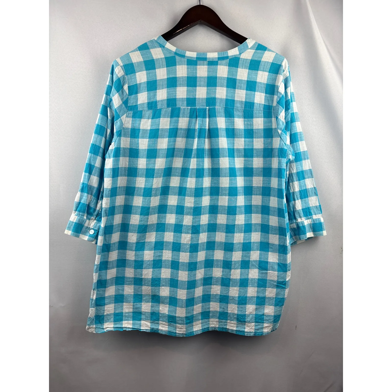 Women’s Joan Rivers 1X Blue & White 3/4 Button Shirt - Image 3