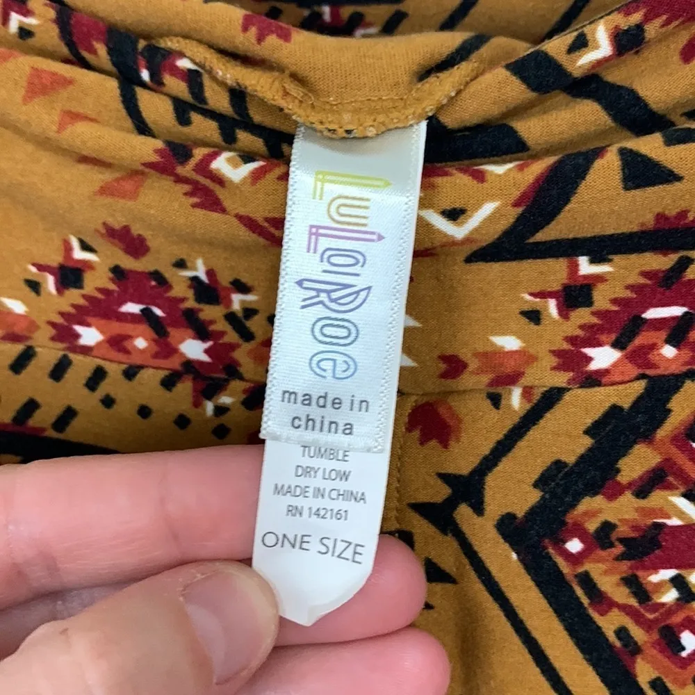 LuLaRoe Aztec Print Leggings One Size 0-12 - Image 3