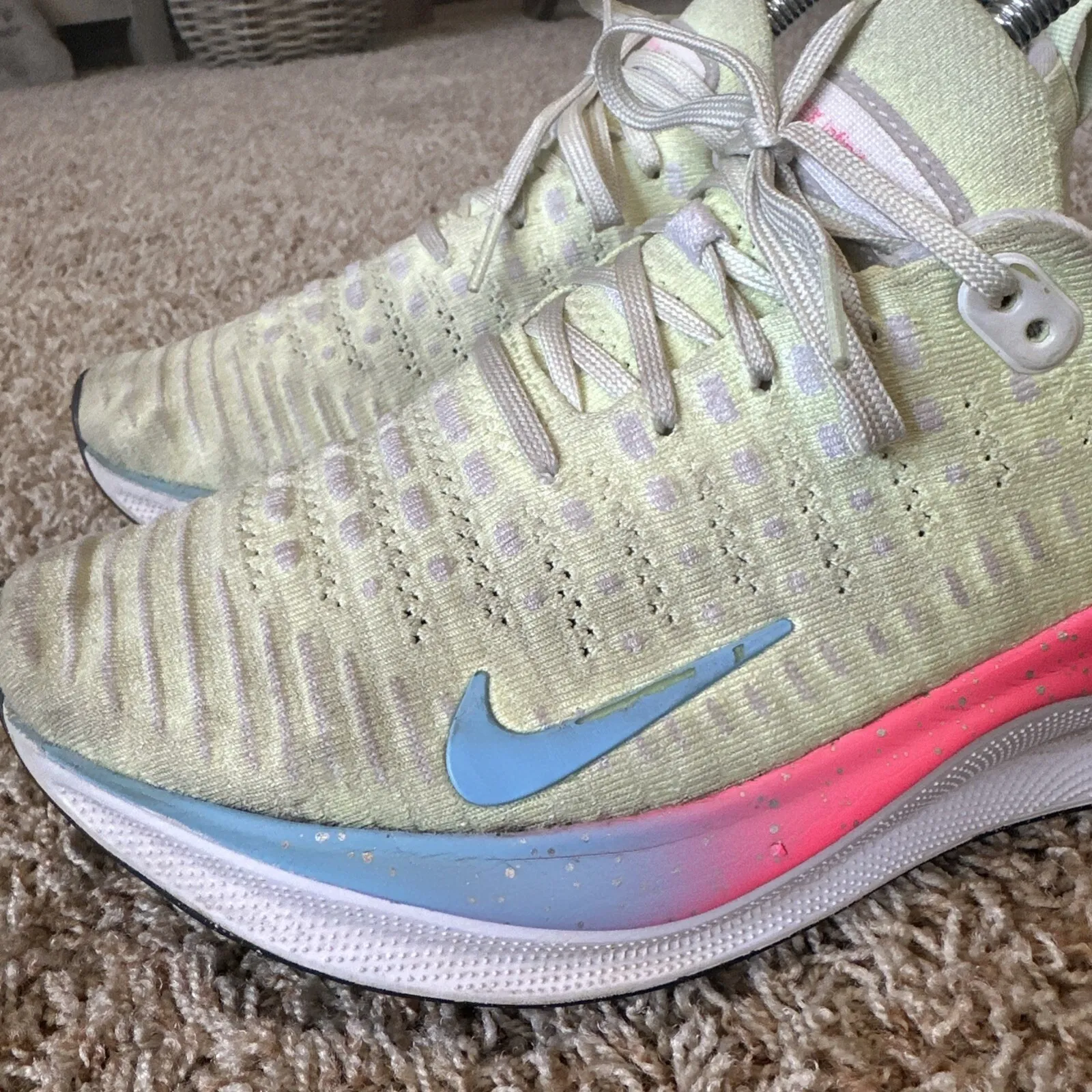 Nike ReactX Infinity Run Flyknit 4 Barely Volt Aquarius‎ Blue Size 9 FZ3968-705 - Image 5