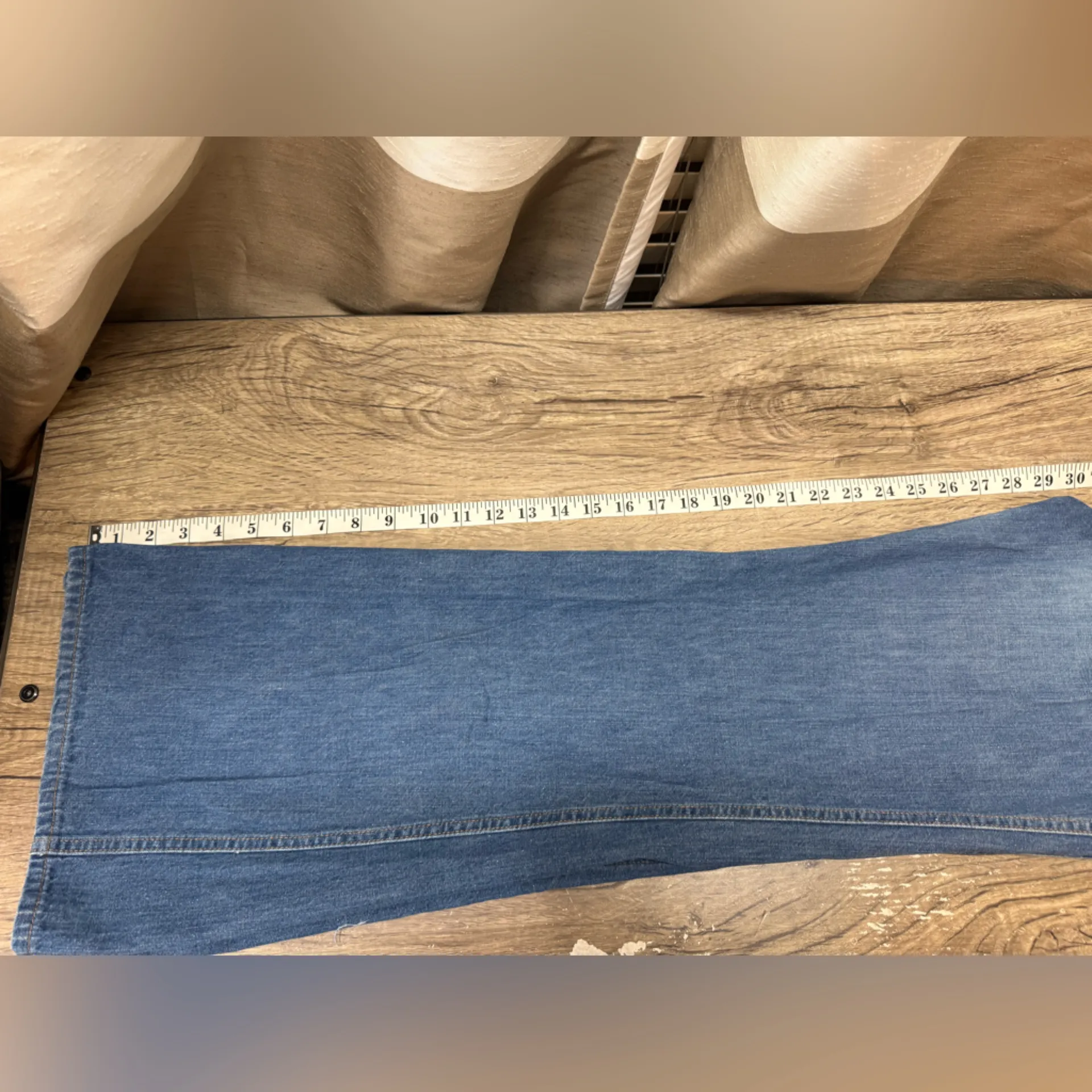 Vintage 70s Women’s Levi’s Orange Tab flared jeans size 25 - Image 5