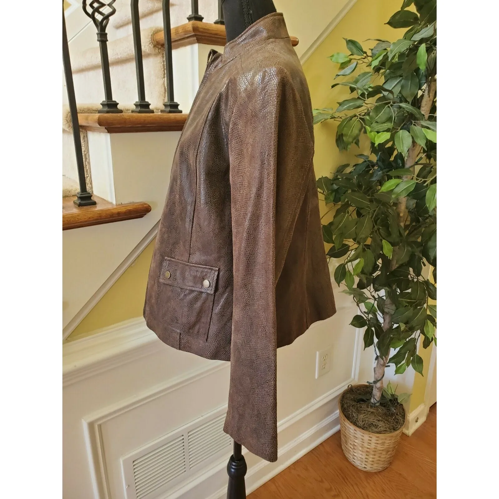 Alfani EUC Womans XLBrown Leather Snakeskin - Image 6