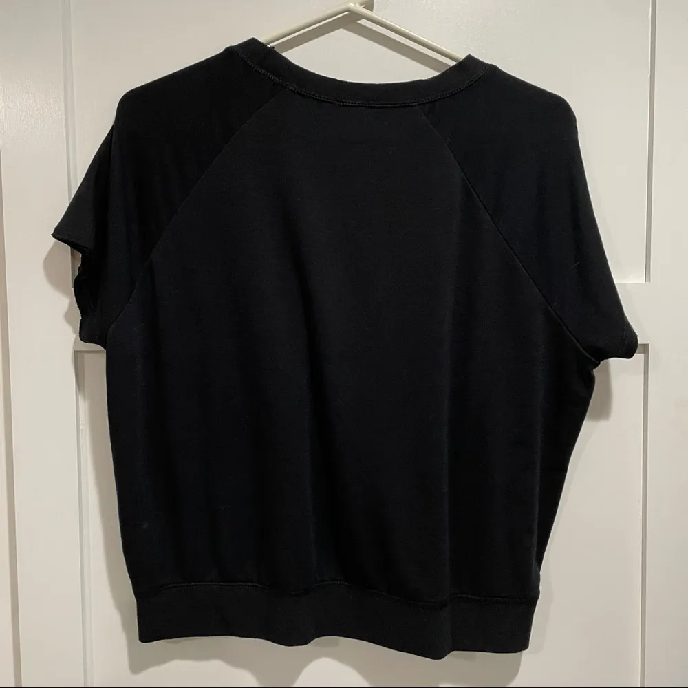 Make + Model black cropped lounge top light sweatshirt super soft size medium - Image 2