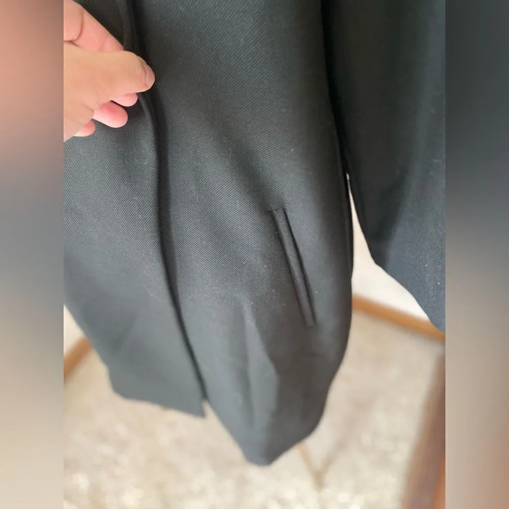 Zara 3/4 sleeve black asymmetrical front jacket size medium - Image 8