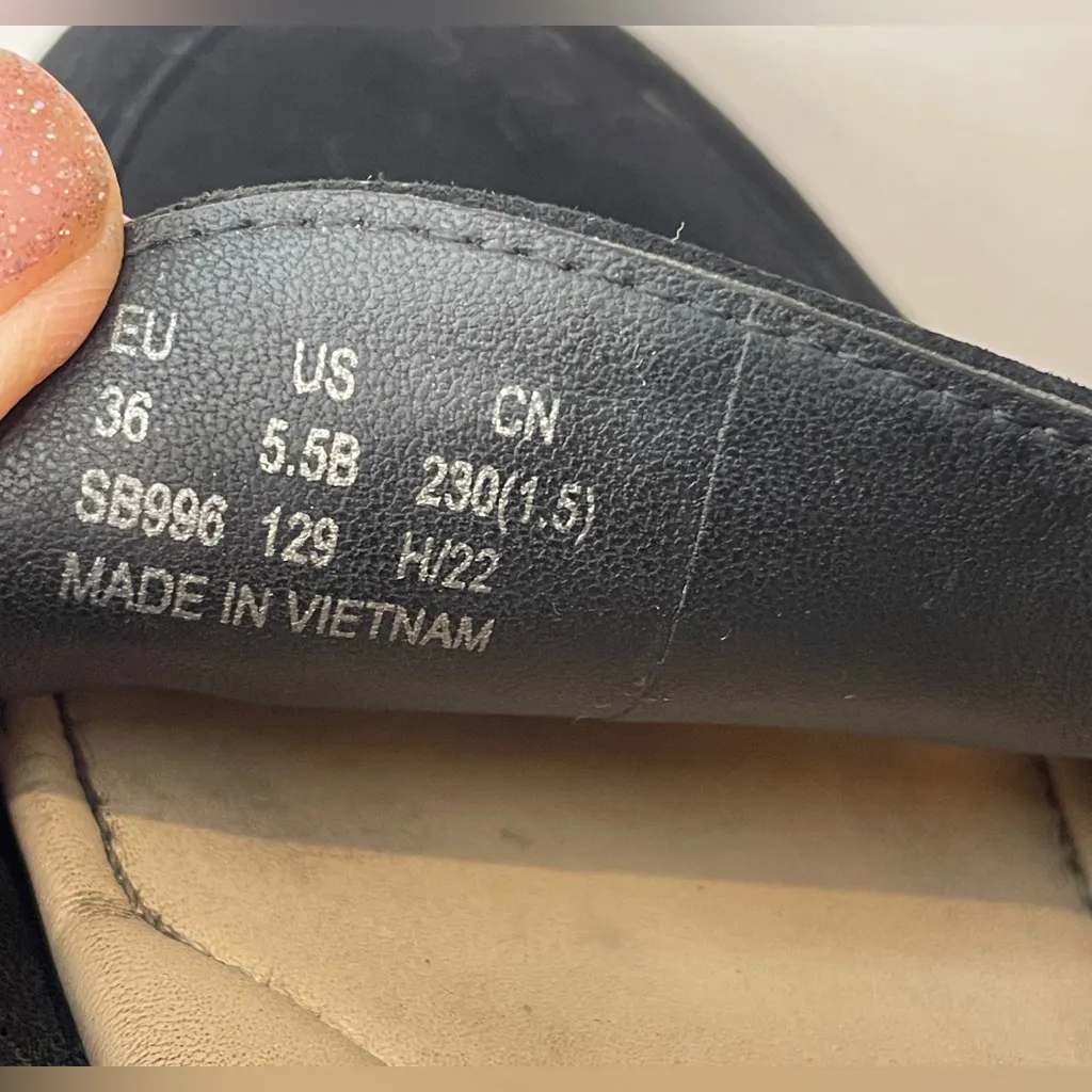 Stuart Weitzman Women’s Allpearls Embellished Black Suede Loafers Flats Size 5.5 - Image 10