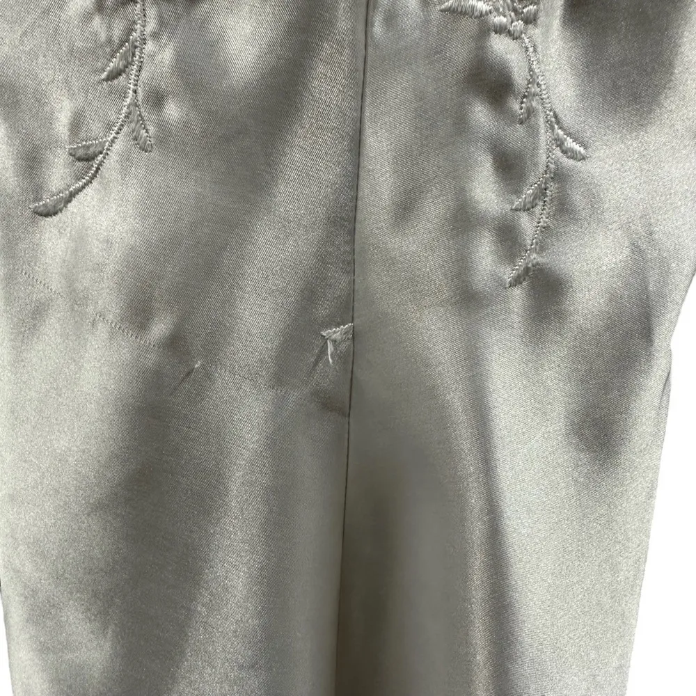 Private Luxuries White Embroidered Slip Night Dress Spaghetti Strap Womens M Size M - Image 8