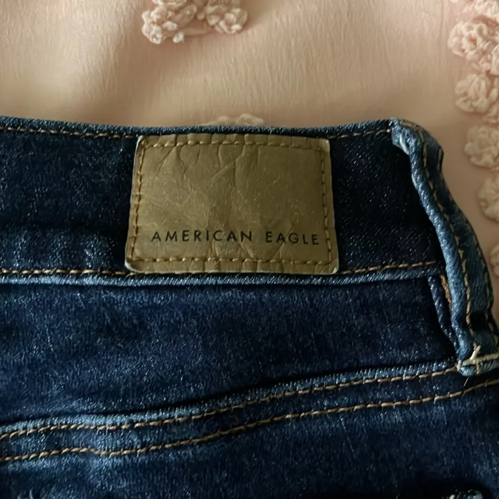 Dark blue no holes or rips hardly worn - Image 3