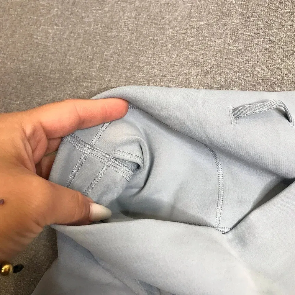 Lululemon Light Blue Cropped Leggings - Image 5