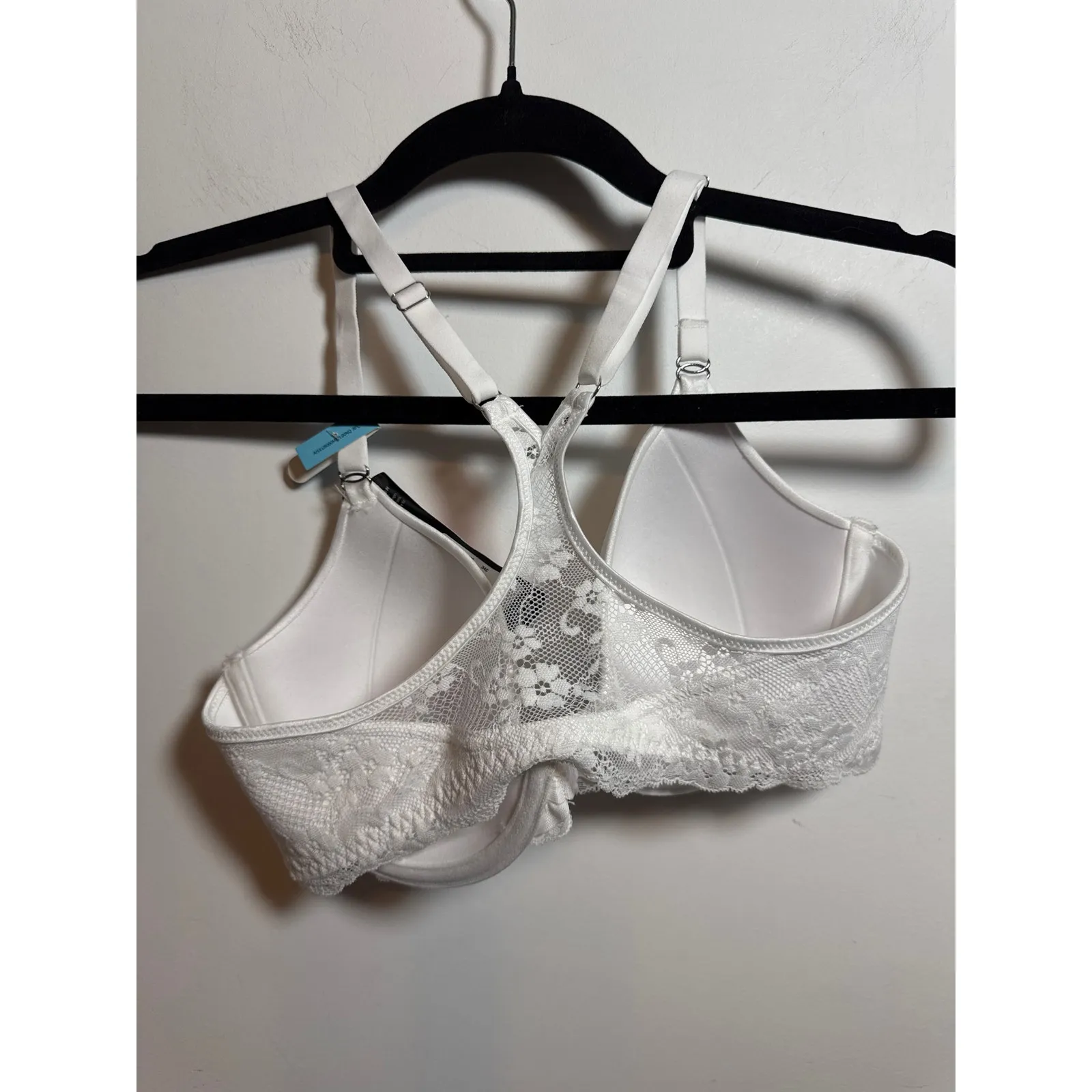 Brand New Maidenform Women's 34B Racerback Smoothing Smartzone Cups T-Shirt Bra - Image 4