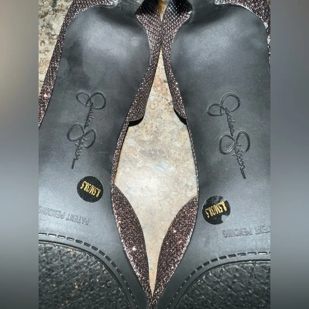 Beautiful NEW WITHOUT BOX Jessica Simpson metallic pumps 8.5 - Image 5