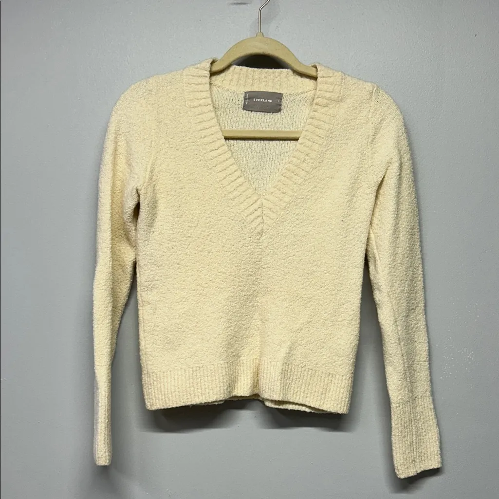 Everlane Teddy Wool Blend V-neck Sweater Cream Size Small Boucle Long Sleeve Rib - Image 2