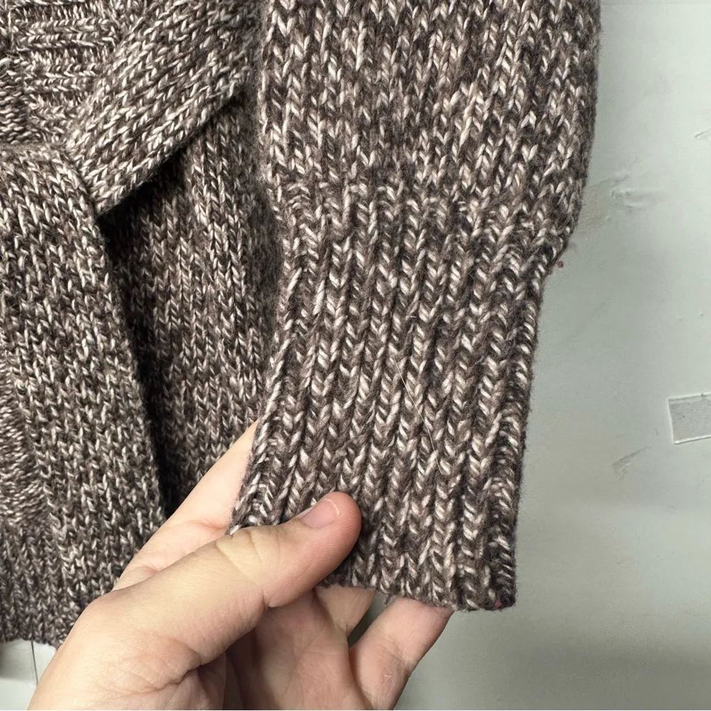 Old Navy Marled Brown Cardigan women’s size medium - Image 8
