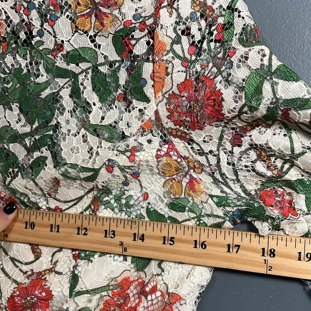 Flying Tomato women’s size small 3/4 zip up back lace floral bell sleeve spring - Image 8