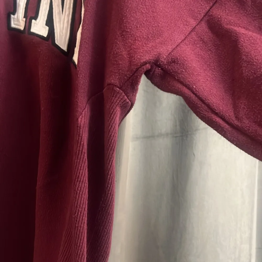 Pink Victoria's Secret LOVE PINK  Burgundy pullover sweater - Image 4