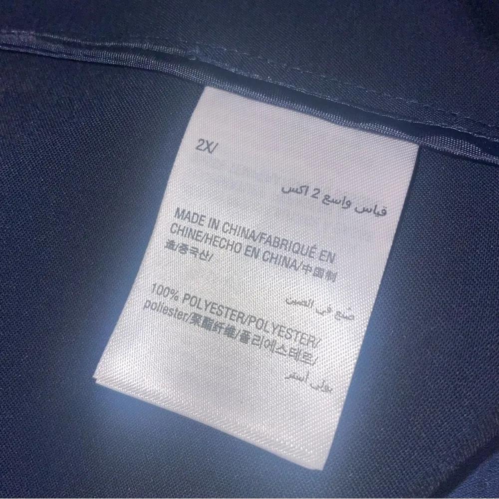 INC  luxe satin navy open front blazer - Image 4