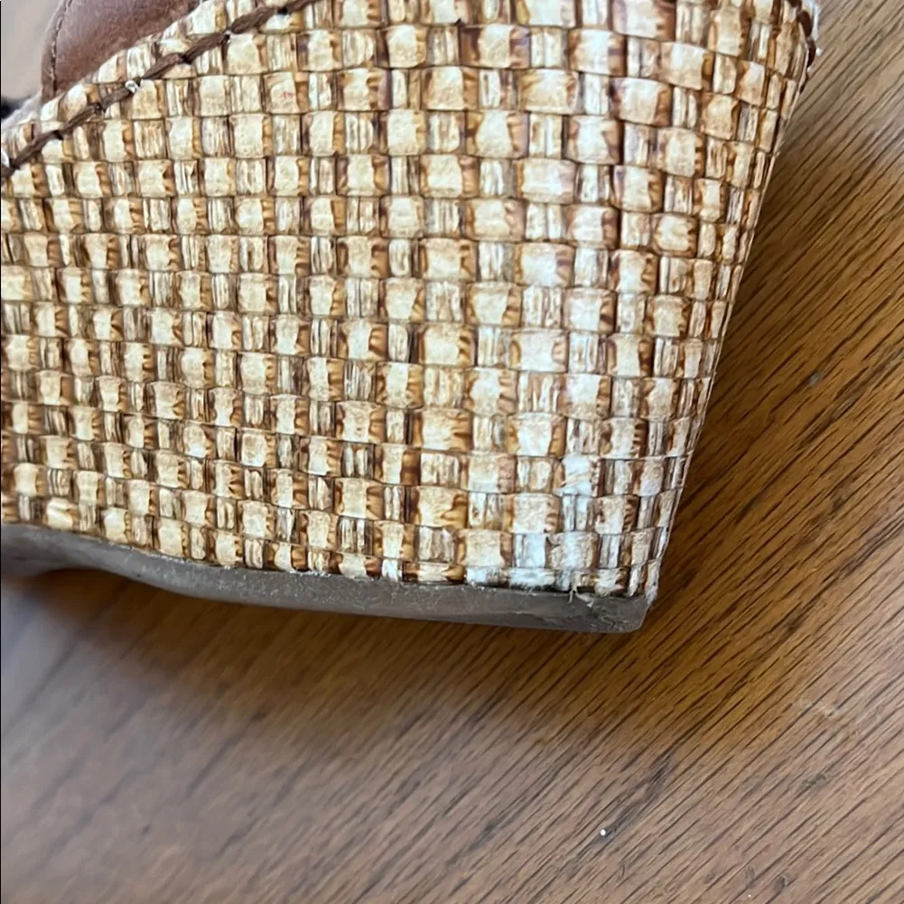Born Brown Strappy Wedge Sandals Size 8 - Image 7