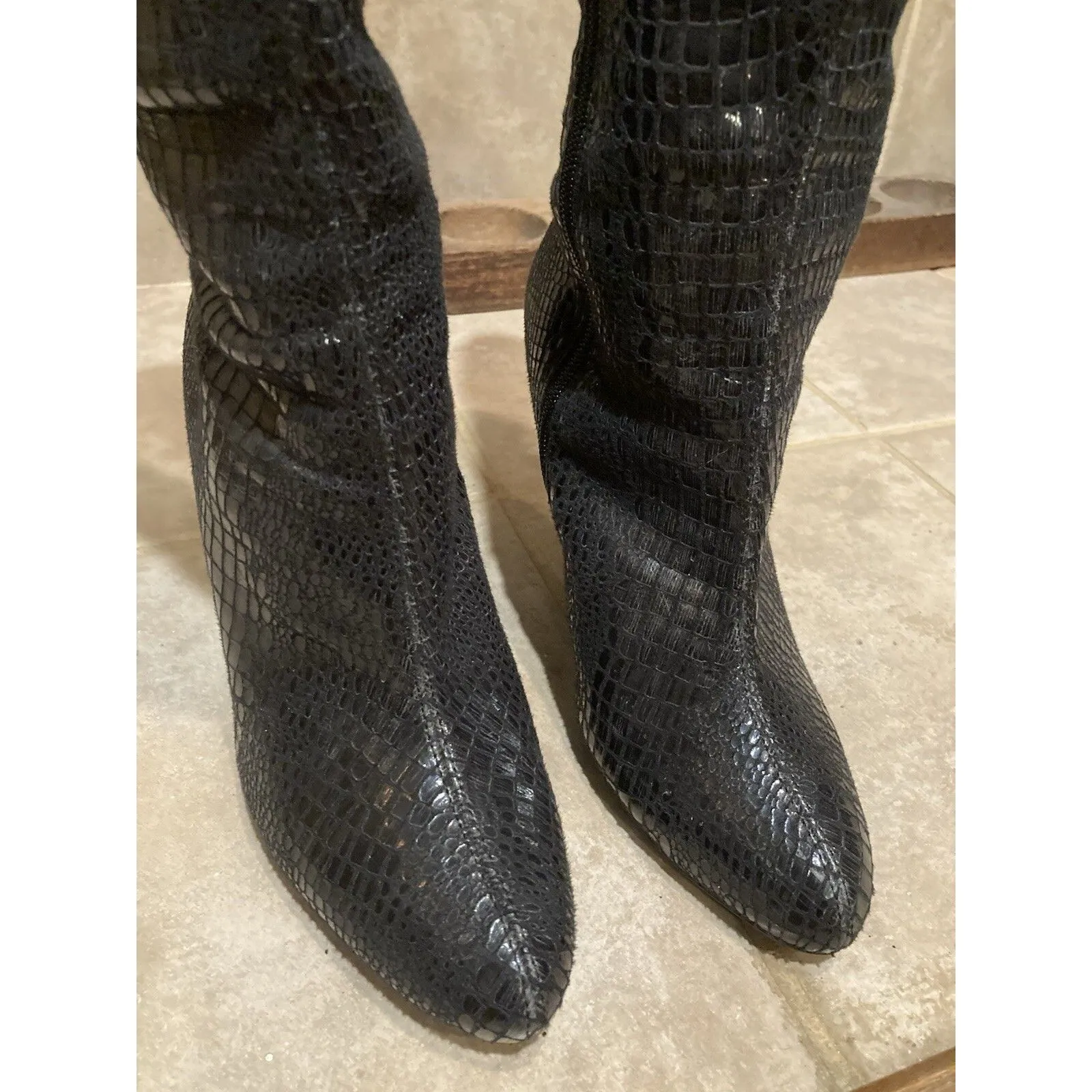 WHBM Snakeskin Black Boots 8M Knee High Heel 4.5” White House Black Market Party - Image 6