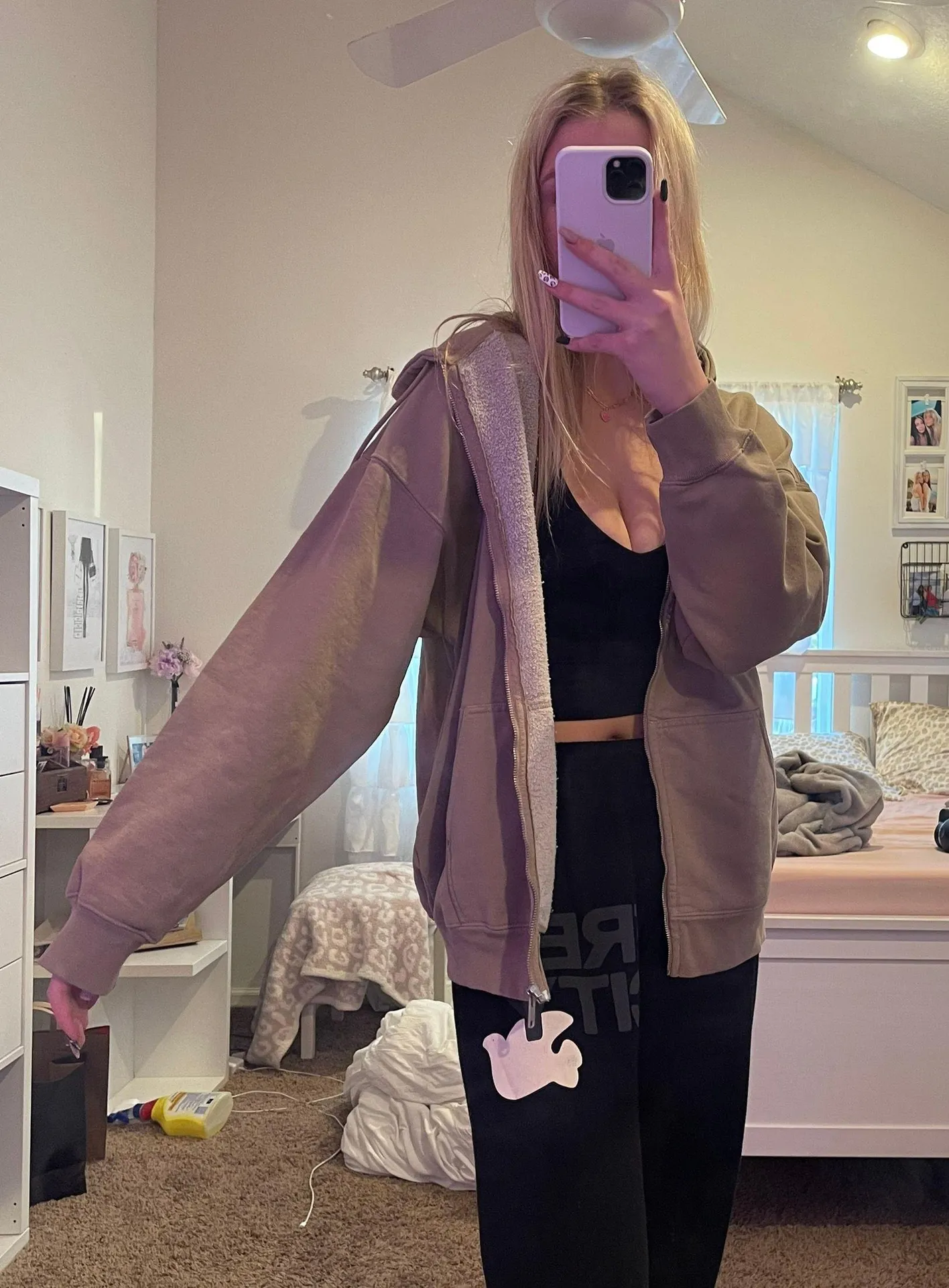 Brandy Melville christy hoodie - Image 3