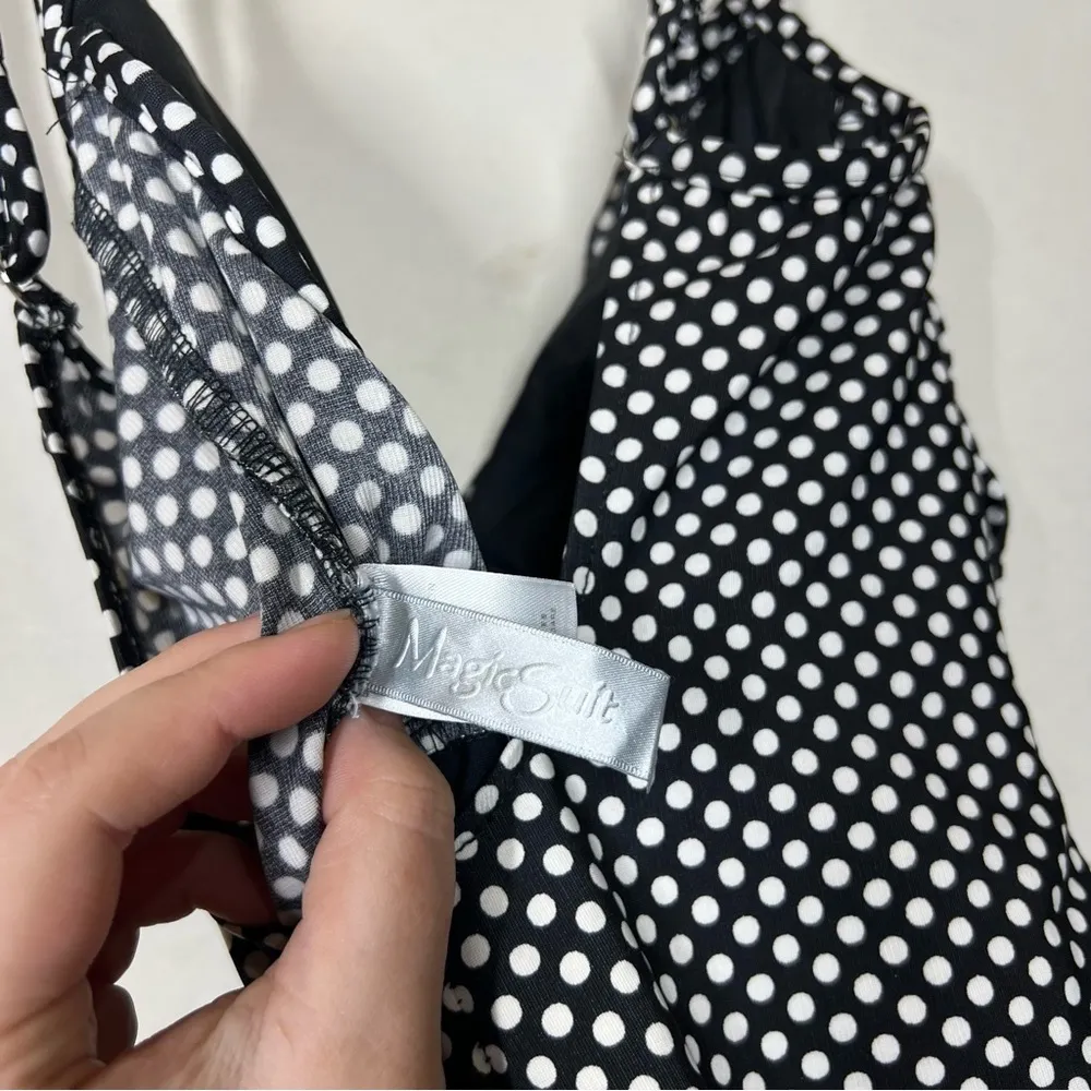 Magicsuit by Miraclesuit Polka Dot One Piece Swimsuit Size 10 Black - Image 9