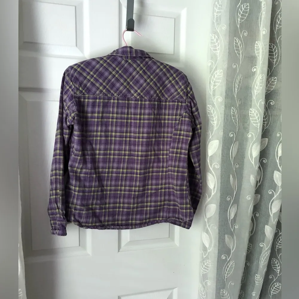 Carhartt Women's Cotton Flannel plaid Button up Shirt sz S color faded - Image 7