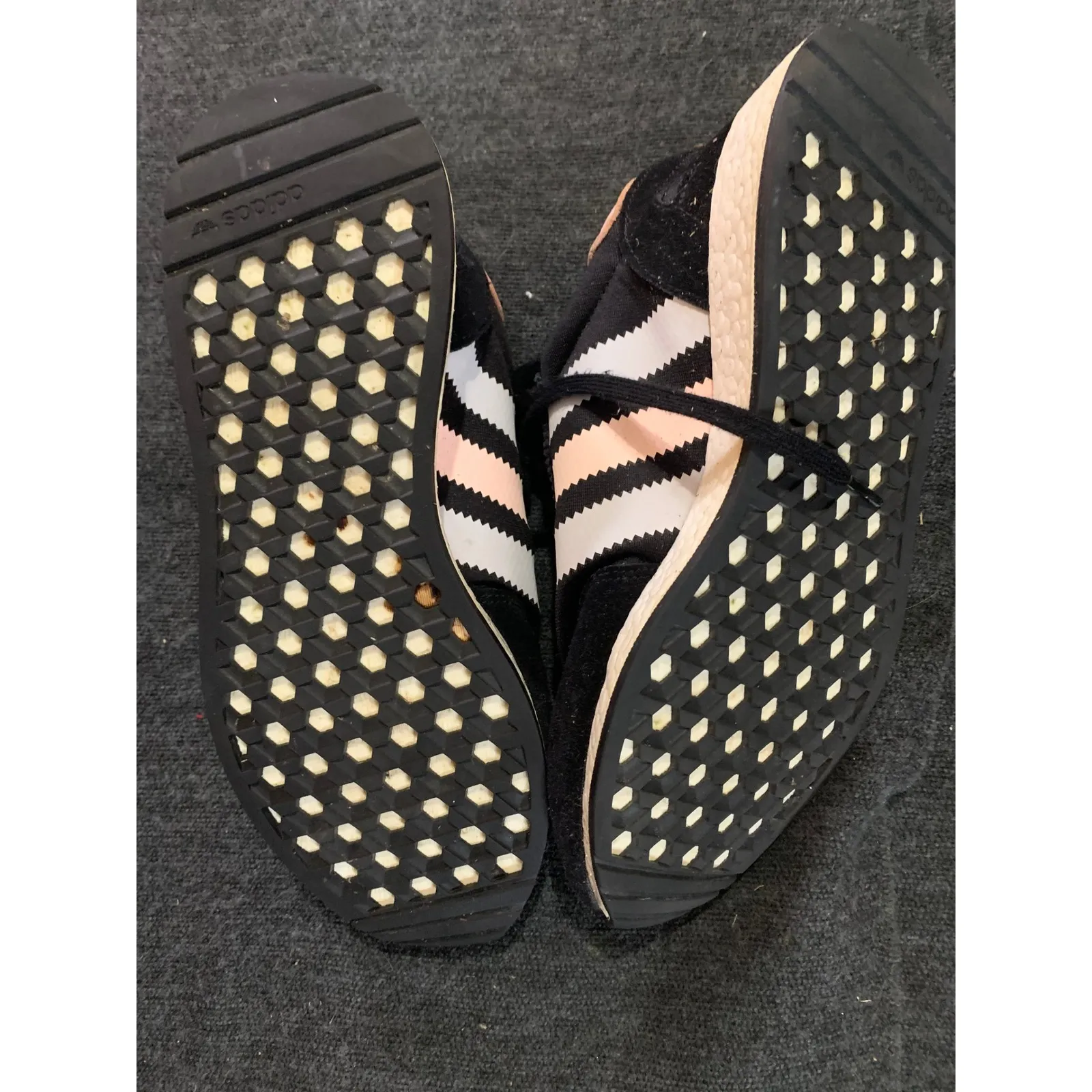 Adidas Iniki Runner Black Pink White Stripes Casual Sneakers Shoes Women's 9.5 - Image 3