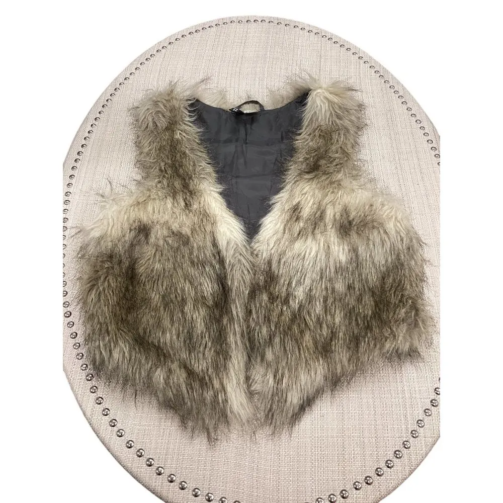 H & M brown/cream Faux Fur Vest size 6 SKU 644 - Image 5