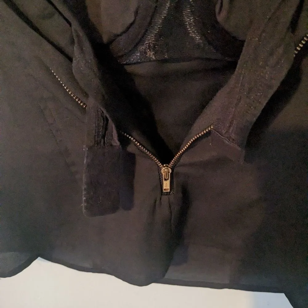 Top Moda International Cutout Black - Image 3