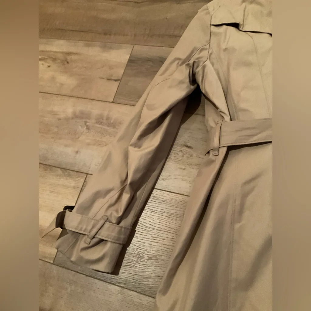 Beautiful MK Belted Trench coat w removable hood Tan Size XL - Image 6