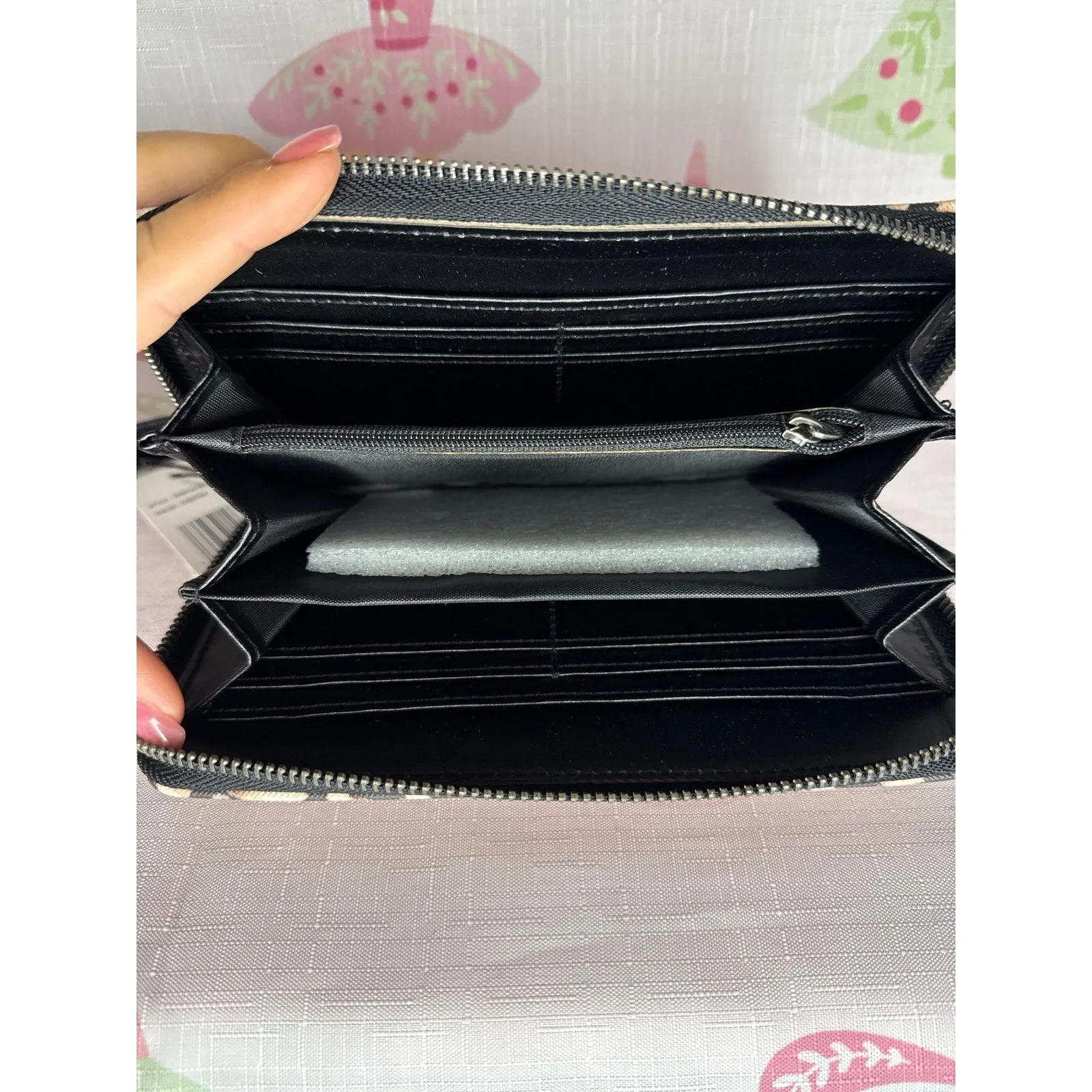 Ed Hardy cheetah print wristlet/wallet - Image 5