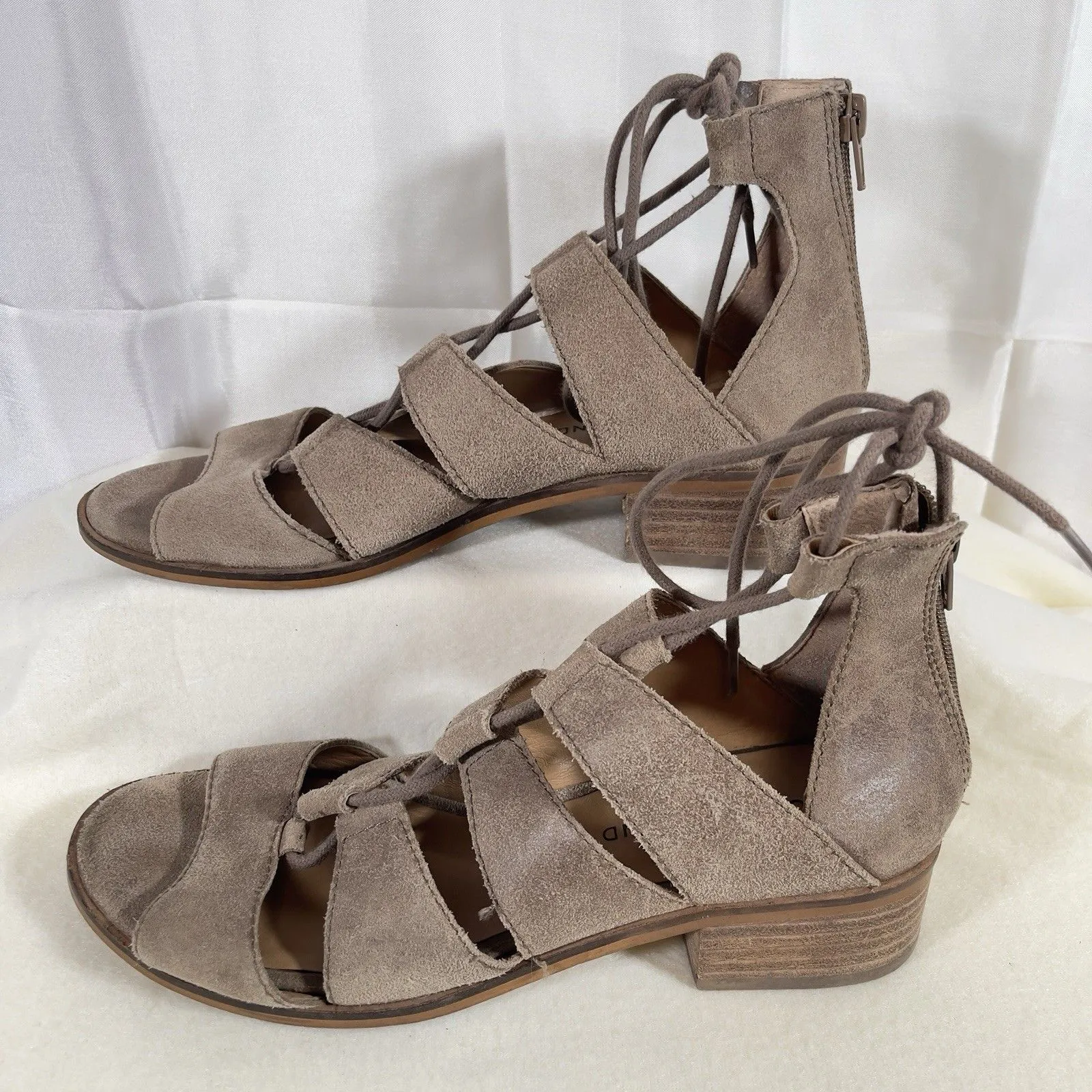 Lucky Brand Women's Tazu Brown Tan Lace Zip Gladiator Sandals 9 39 Suede Leather - Image 2