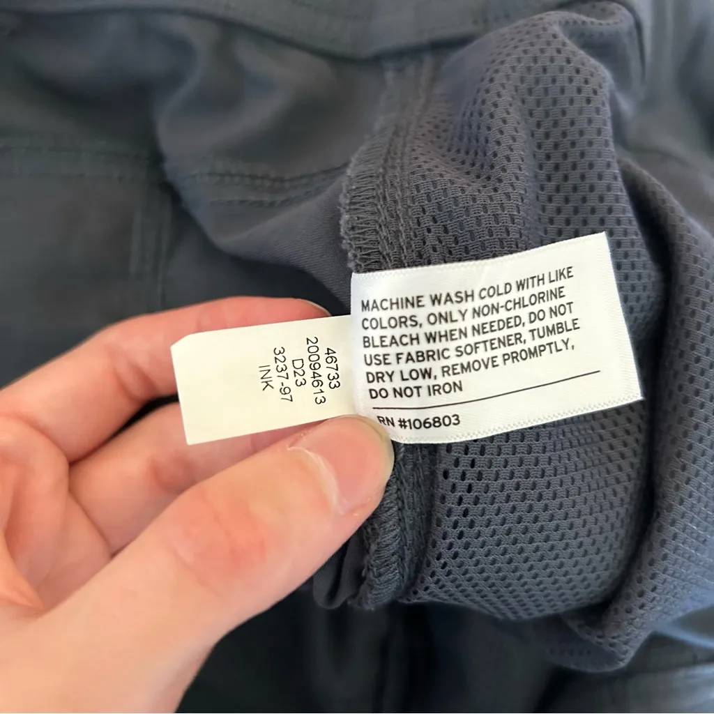 Duluth Trading Co Dry on the Fly 10" Shorts in Ink Grey Size 18 Hiking Outdoor Gray - Image 9