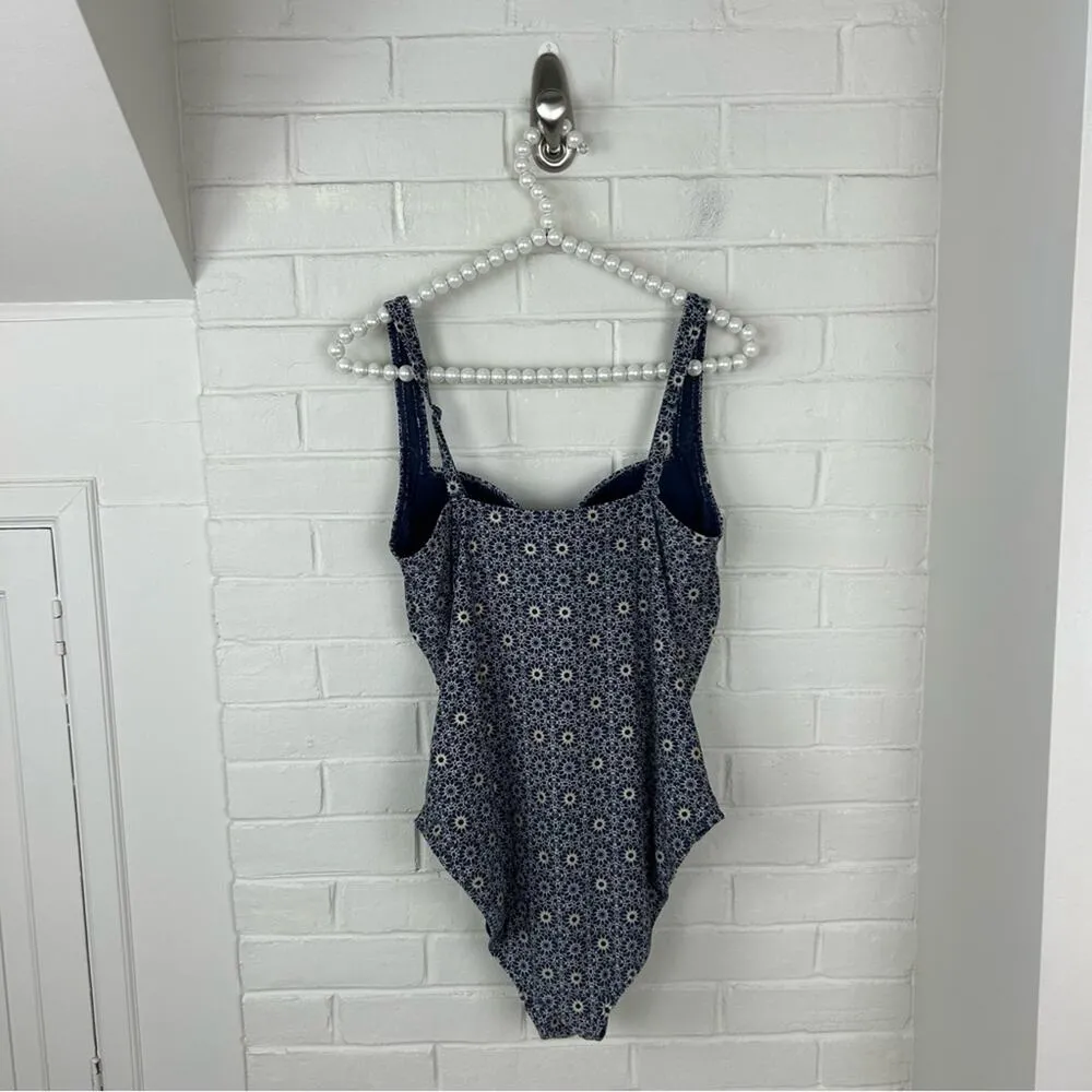 NipTuck Swim Blue Floral Muti Fit Cup One Piece Swimsuit Size US 12 - Image 9