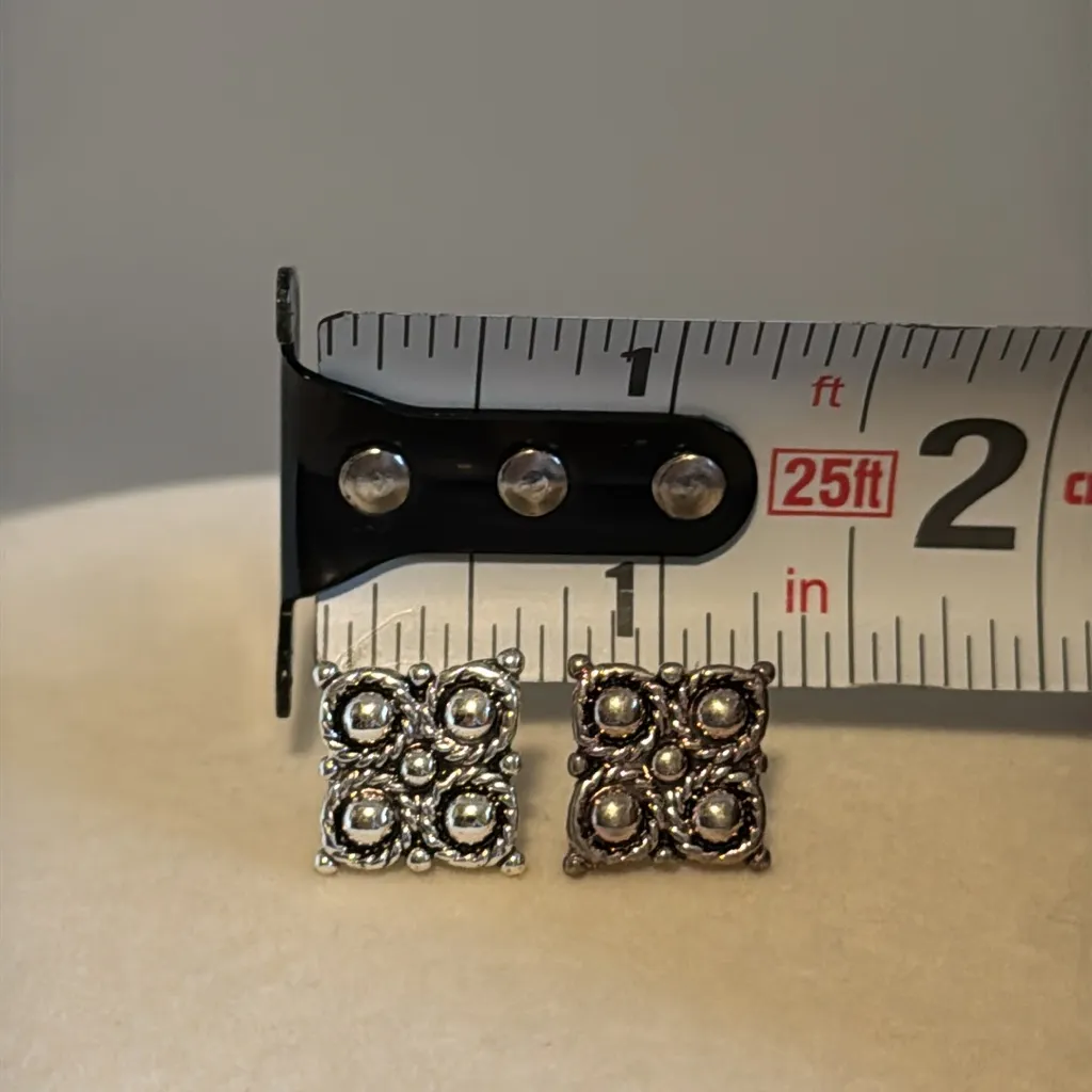 Vintage Napier Square Pierced Stud Earrings Elegant Rope Silver Tone - Image 6