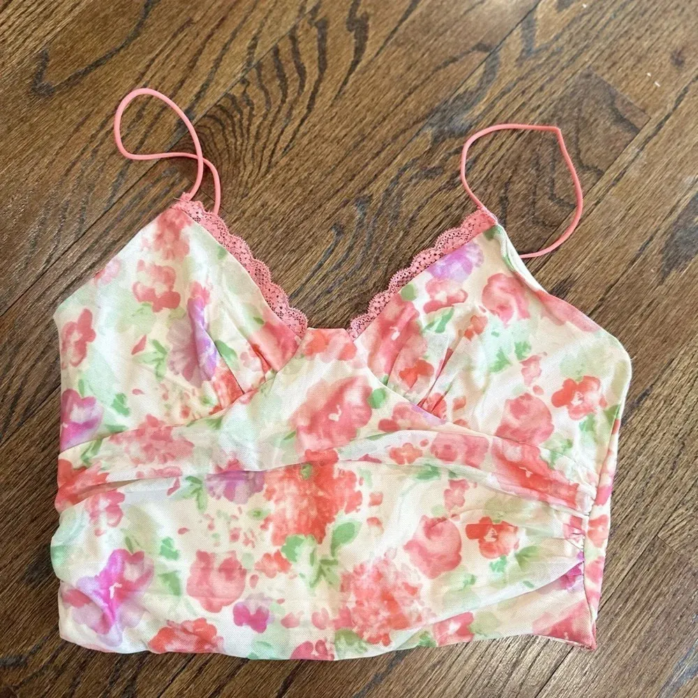 NWOT Princess‎ Polly floral tank top size10 or Medium  M0256 - Image 4