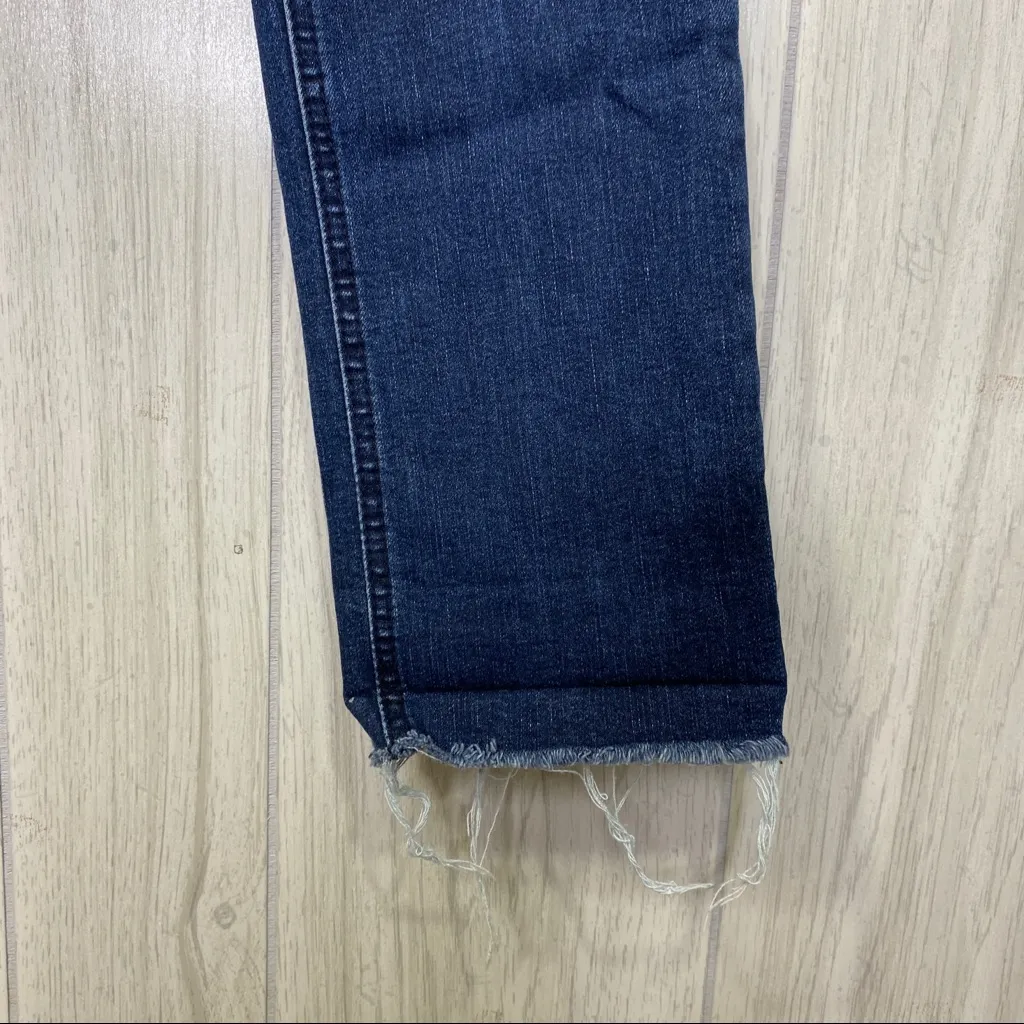 Democracy “Ab”solution Girlfriend Jeans Frayed Raw Hem size 2 - Image 9