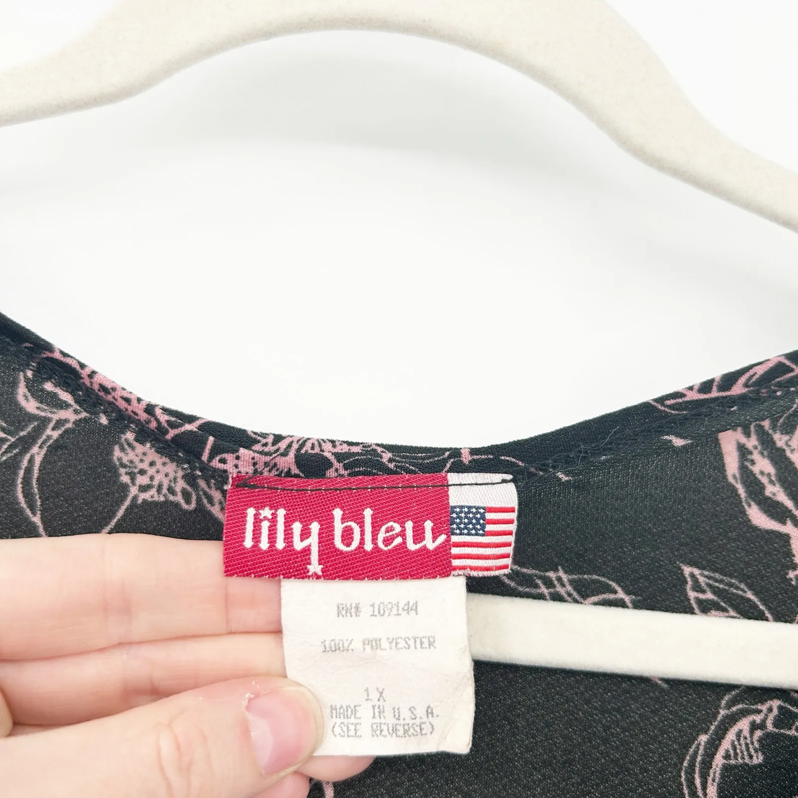 Lily Bleu Womens Y2K Milkmaid‎ Whimsigoth Twist Front Floral Babydoll Blouse 1X Black - Image 2