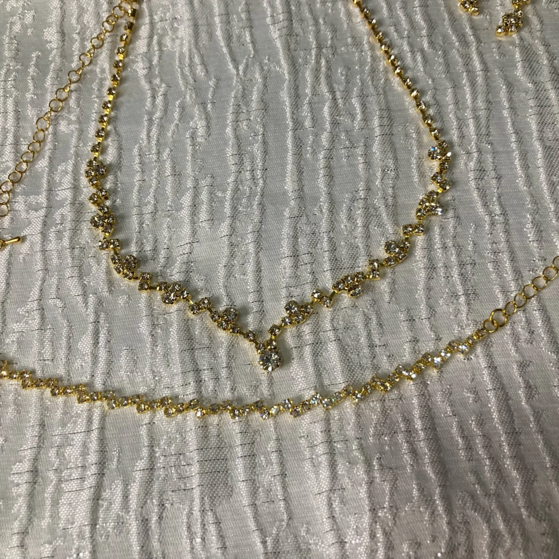 Antian Accessories™ Gold Rhinestone Jewelry Set - Image 3