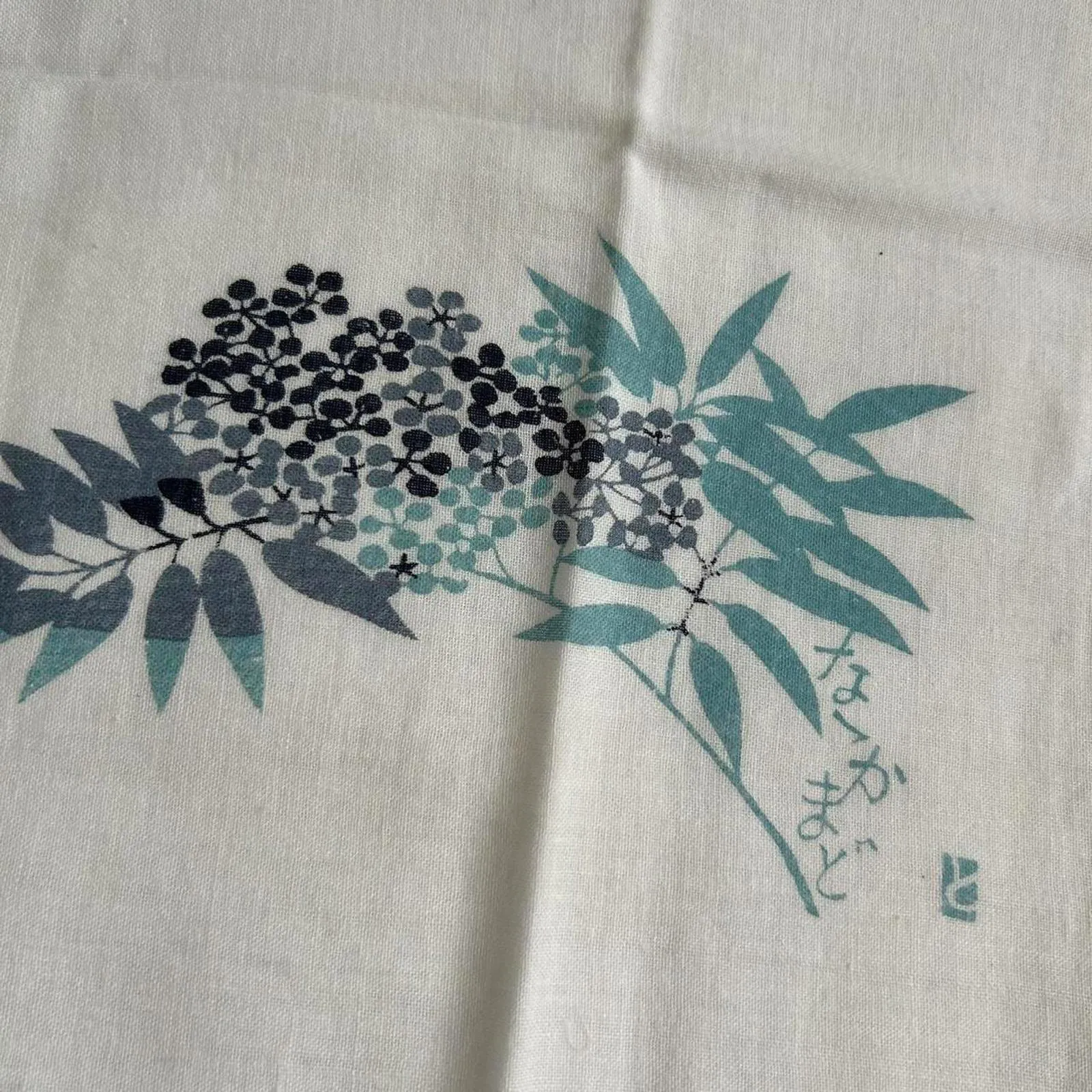 White blue flower bandana 0842 - Image 3