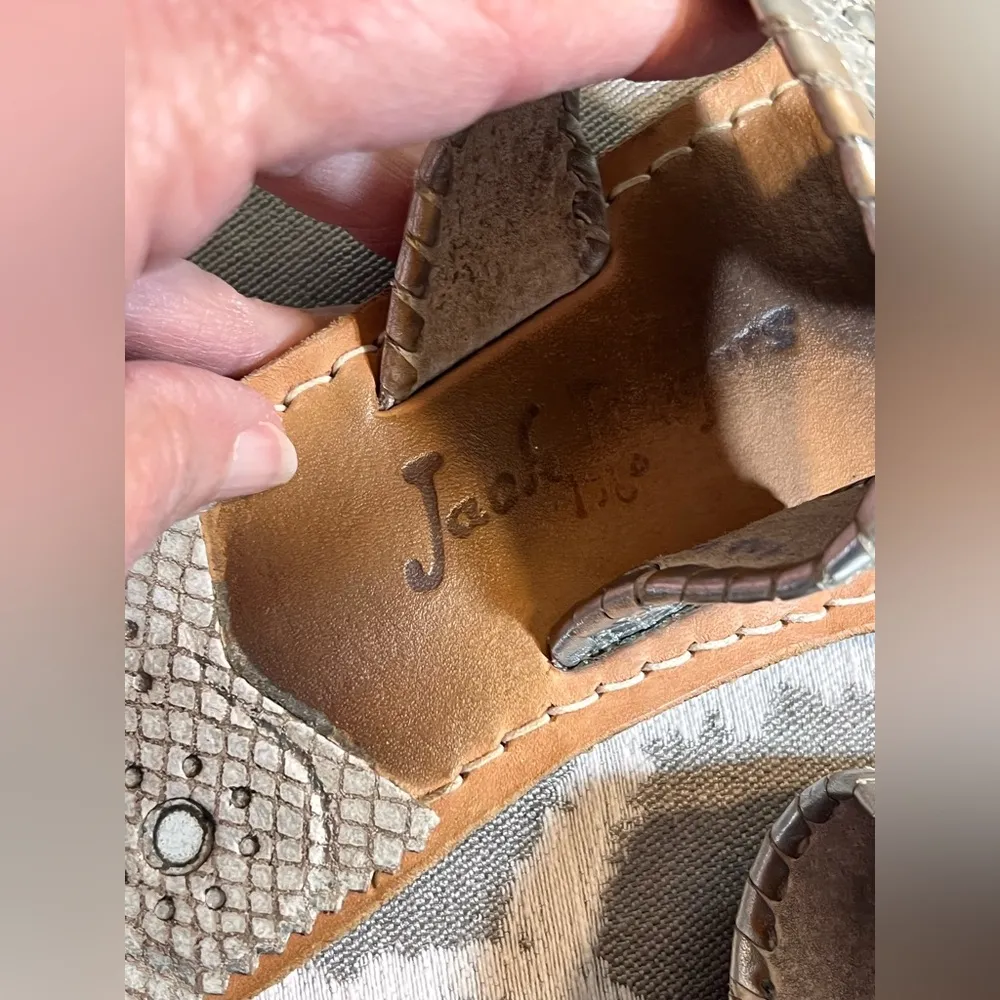 Jack Rogers Silver and Brown Sandals with Elegant Design - Image 4