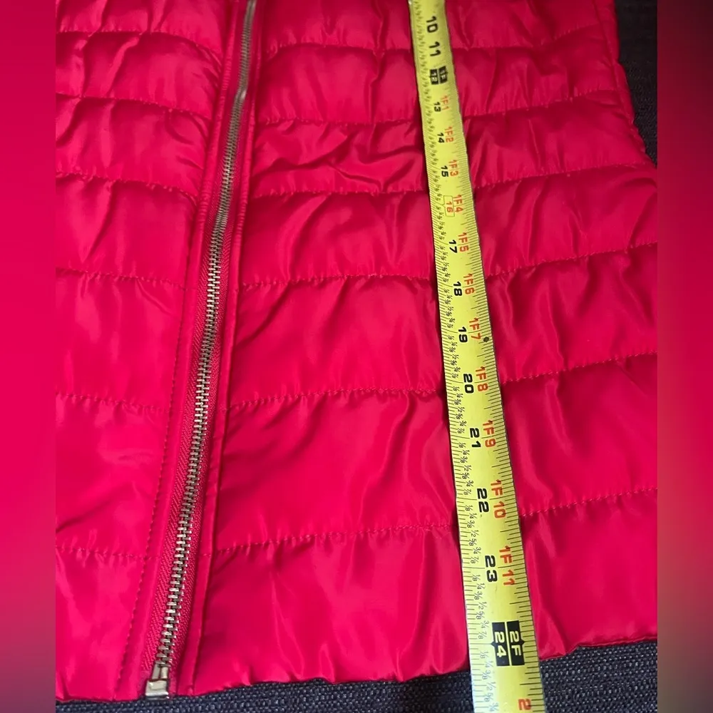 Michael Kors  Vintage Red Zip Up Quilted Puffer Jacket Vest Size Small - Image 6