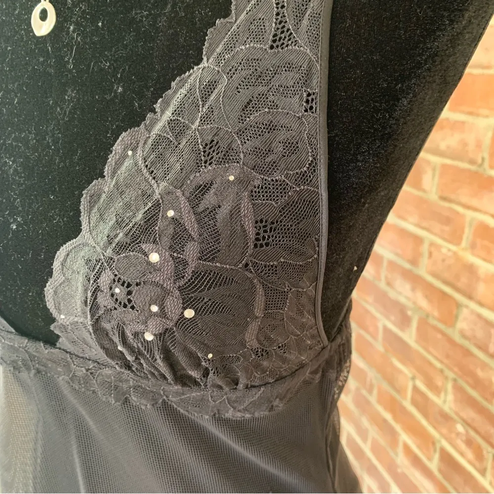 NWT Victoria’s Secret Sexy Lace Mesh Bling Lingerie Top S - Image 9