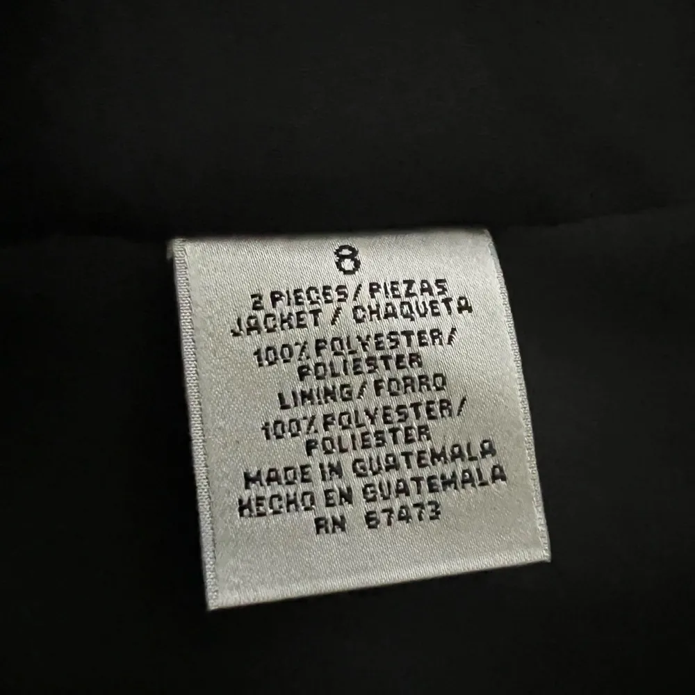 Danny & Nicole New York delicately floral 2 pice Skirt & Peplum blouse. Size 8 - Image 8