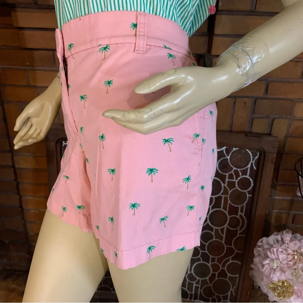 J. CREW PINK COTTON SHORTS WITH GREEN PALM TREES PATTERN (8) - Image 5